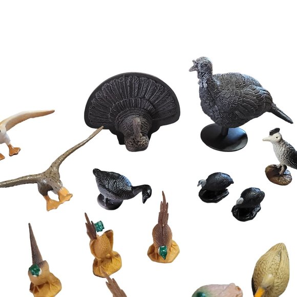 Lot of birds ducks figurines perfect for cake toppers, train sets, and diorama - Picture 9 of 14